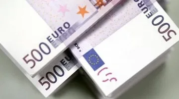 سعر اليورو اليوم ينخفض أمام الجنيه منتصف تعاملات الثلاثاء 8 أبريل 2025