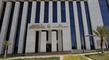 أسعار النفط تواصل الهبوط وخام برنت يقترب من 62.95 دولار للبرميل