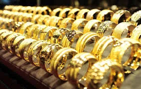 سعر الذهب في الجزائر اليوم بالدينار يشهد ارتفاعًا مفاجئًا الاثنين