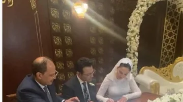 محمد سعيد محفوظ يحتفل بزواجه من حب حياته بعد 30 عامًا