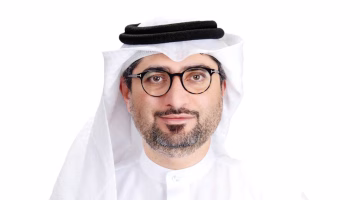 «إقامة دبي» تطلق مبادرة توزيع المياه على العمال ضمن «ثلاجة الفريج»