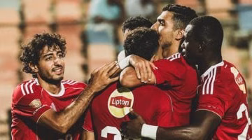 غيابات بالجملة تُهدد تشكيل الأهلي أمام غزل المحلة.. متى تُقام المباراة؟