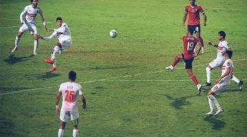 كواليس مثيرة من لاعب الزمالك السابق محمود علاء.. هل سنشهد الفوز في نهائي القرن؟