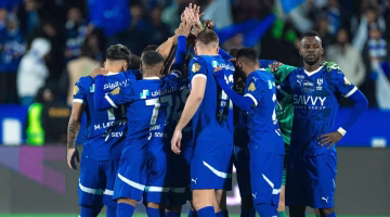 مفاجأة في الهلال.. الموافقة على رحيل نجم الفريق إلى نيوم فماذا بعد؟
