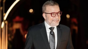 أب مثالي.. شريف منير يكشف أسرار نجاحه في مشواره الفني والحياة الأسرية