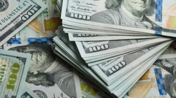 هبوط قياسي.. سعر الدولار يتراجع بشكل مفاجئ اليوم